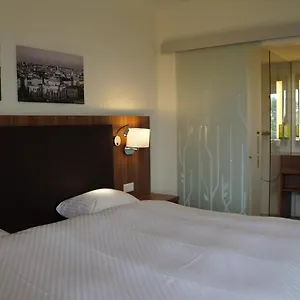 Carathotel Park Bécs