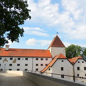 zkontrolujte dostupnost